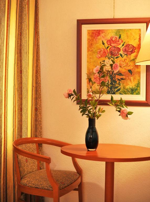 Hotel Ristorante Grotto Serta Lamone Экстерьер фото